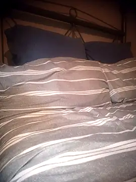 Pussylover911o online show from January 2026 02:00:01 PM