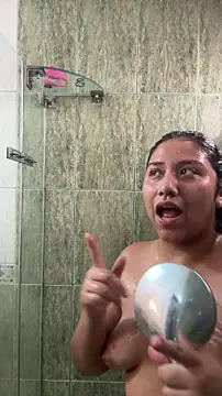 Snapshot of Kmiii21 chatting on March 2026 09:21:01 PM Kmiii21 online show from March 2026 09:21:01 PM