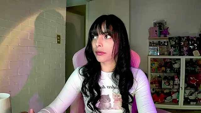 Snapshot of kaithra chatting on January 2026 01:07:02 AM kaithra online show from January 2026 01:07:02 AM