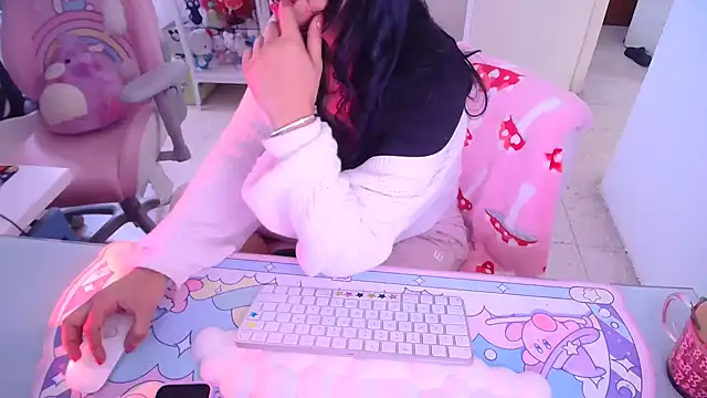 Snapshot of kaithra chatting on February 2026 09:09:02 PM kaithra online show from February 2026 09:09:02 PM