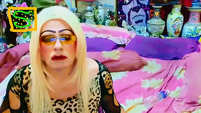 horni4luv online show from December 2025 12:05:01 AM