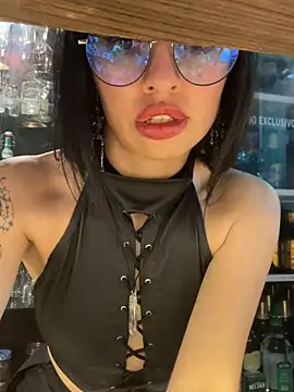 Snapshot of Chuchii05 chatting on December 2025 06:53:01 AM Chuchii05 online show from December 2025 06:53:01 AM