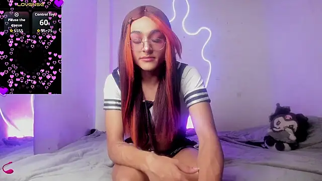 Mika  velvet online show from November 2025 09:05:02 PM