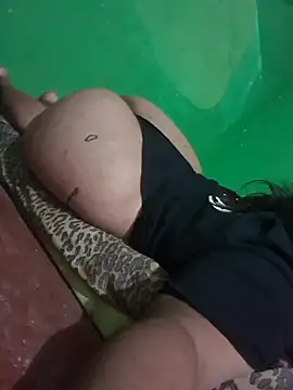 bebeeecitahot33 online show from April 2026 02:25:02 PM