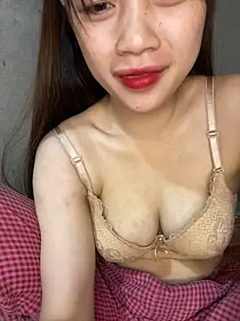 kitty-20x online show from November 2025 09:06:01 PM