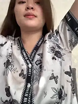 Snapshot of helo-kitty chatting on October 2025 08:38:01 AM helo-kitty online show from October 2025 08:38:01 AM