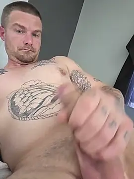 DadDDick925 online show from June 2026 04:28:02 PM