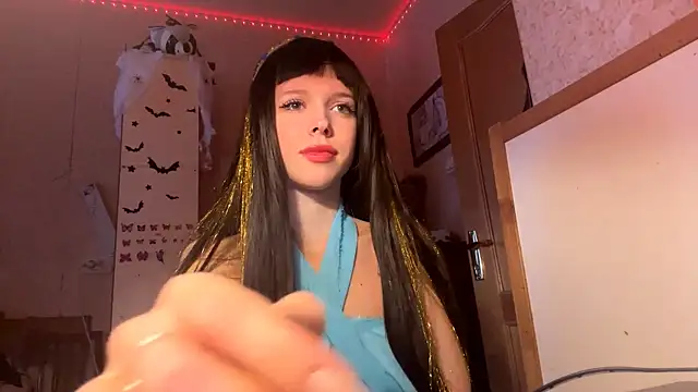 LiltedLube online show from November 2025 09:44:02 AM