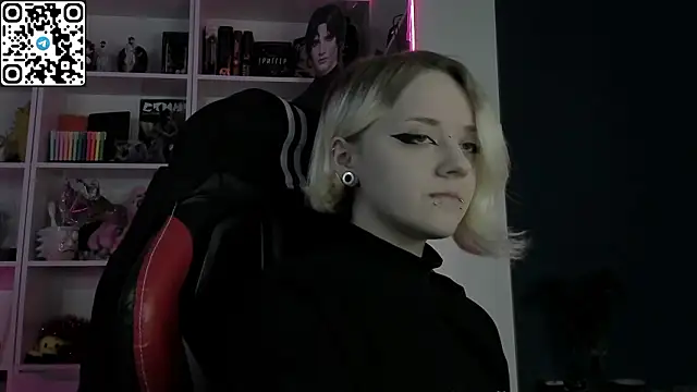 Holy Mistress S online show from March 2026 09:04:01 AM