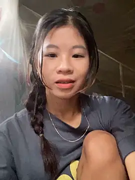 ninixinh online show from October 2025 02:52:01 AM