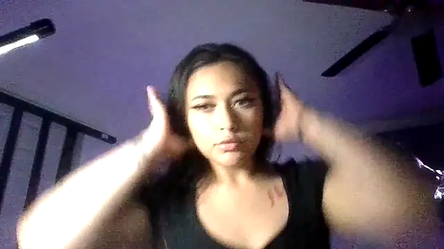Snapshot of playxrated chatting on May 2026 11:06:01 AM playxrated online show from May 2026 11:06:01 AM