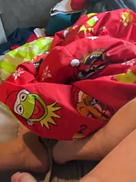 fortheloveofheels74 online show from November 2025 01:33:02 PM