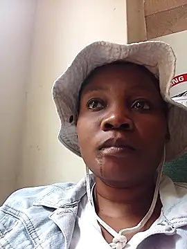 blackbeautyxx92 online show from November 2025 08:15:02 AM