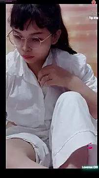 Maomilove1 online show from May 2026 02:56:02 PM