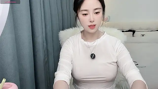 Snapshot of Xiaotaimei_666 chatting on January 2026 03:39:02 PM Xiaotaimei 666 online show from January 2026 03:39:02 PM