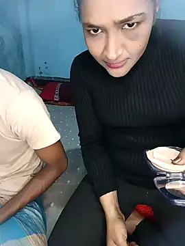 CoupleShow 432 online show from November 2025 03:54:02 PM