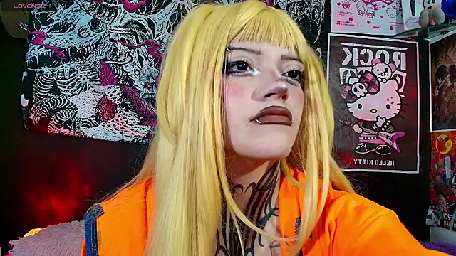 Snapshot of GothGaby chatting on November 2025 04:12:02 AM GothGaby online show from November 2025 04:12:02 AM