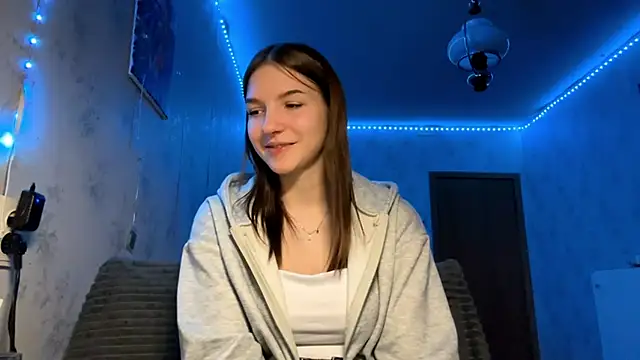 Snapshot of Beauty_miIa chatting on October 2025 04:53:02 PM Beauty miIa online show from October 2025 04:53:02 PM