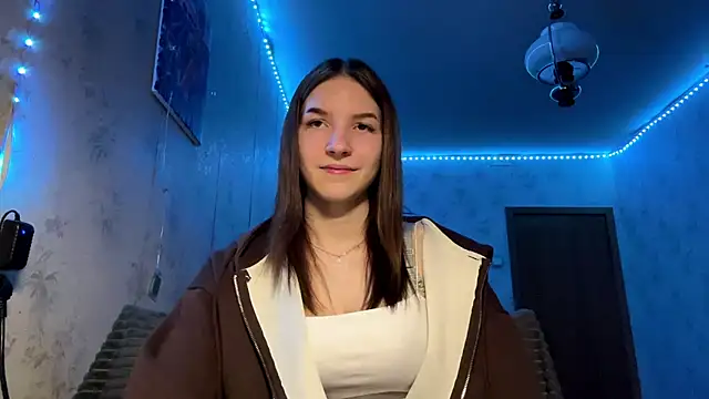 Snapshot of Beauty_miIa chatting on November 2025 05:13:01 PM Beauty miIa online show from November 2025 05:13:01 PM