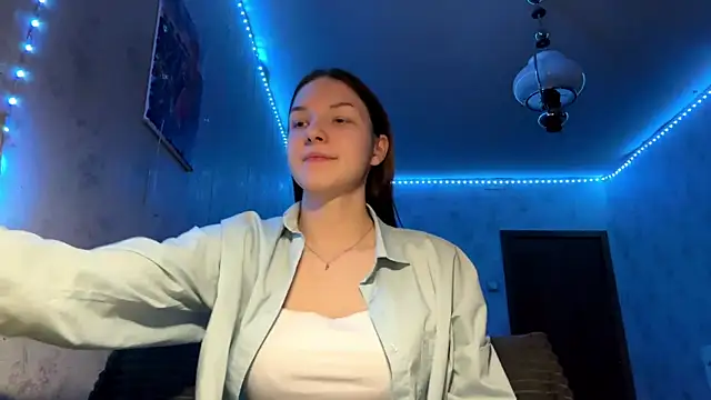 Snapshot of Beauty_miIa chatting on November 2025 04:38:02 PM Beauty miIa online show from November 2025 04:38:02 PM