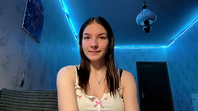 Snapshot of Beauty_miIa chatting on November 2025 05:39:01 PM Beauty miIa online show from November 2025 05:39:01 PM