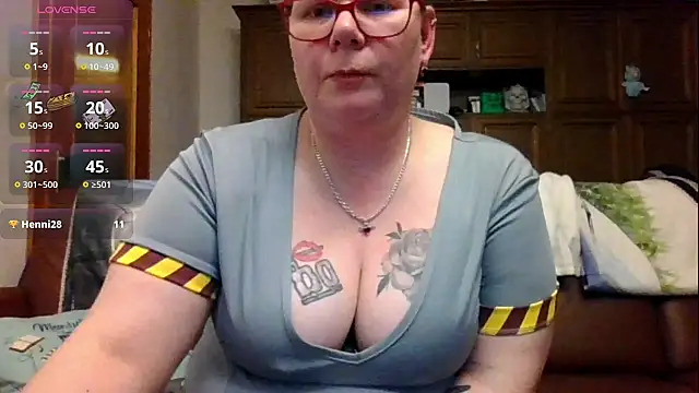 Snapshot of Kleinesluder-nrw chatting on February 2026 08:21:01 PM Kleinesluder-nrw online show from February 2026 08:21:01 PM