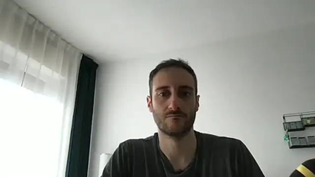 LukaShyGuy online show from May 2026 06:30:01 AM