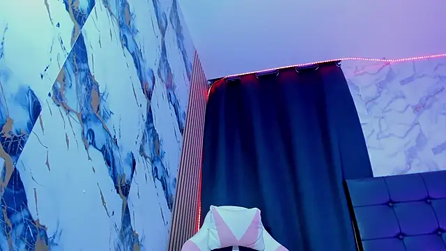 Snapshot of Scarlet_DLuce chatting on February 2026 08:57:01 AM Scarlet DLuce online show from February 2026 08:57:01 AM