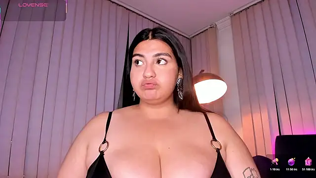 kendra crow online show from November 2025 01:20:02 AM