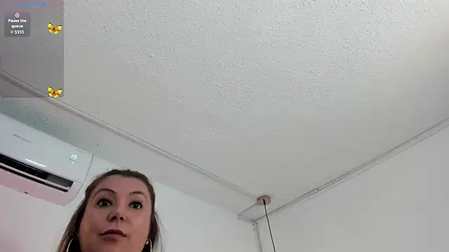 samantaawolf online show from March 2026 08:59:02 PM