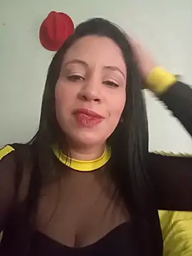 LeilaTaylor online show from December 2025 02:02:02 PM