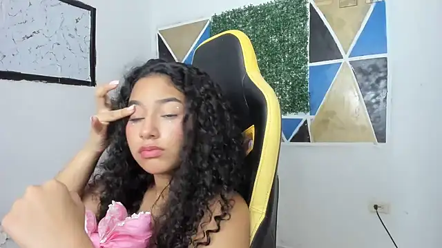 emily stars1 online show from February 2026 10:33:01 AM