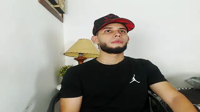 Maxcole 07 online show from October 2025 12:11:02 AM