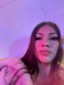 Snapshot of BabyVee_angels chatting on November 2025 06:13:01 AM BabyVee angels online show from November 2025 06:13:01 AM