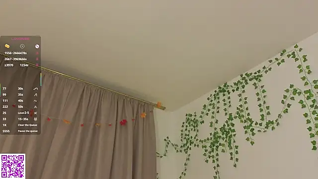 KissyCloud online show from November 2025 08:13:01 AM