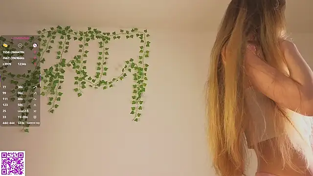 KissyCloud online show from November 2025 09:07:02 AM