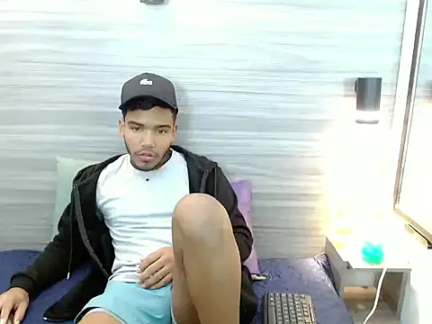 CamiloBuck online show from October 2025 02:00:01 AM