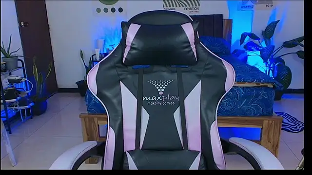 Snapshot of Habel__moretti chatting on February 2026 05:51:02 PM Habel moretti online show from February 2026 05:51:02 PM