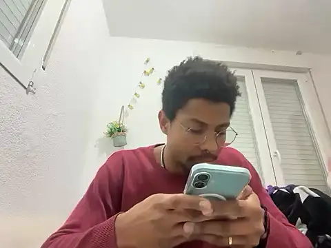 Albert Madrid online show from February 2026 05:35:01 AM