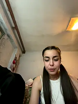 cotoncandyy online show from November 2025 06:39:01 PM