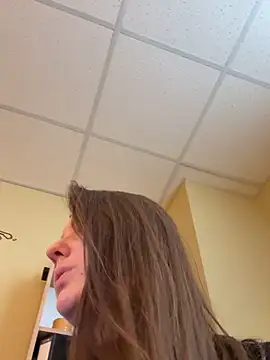 DollyRoma online show from October 2025 12:51:01 PM