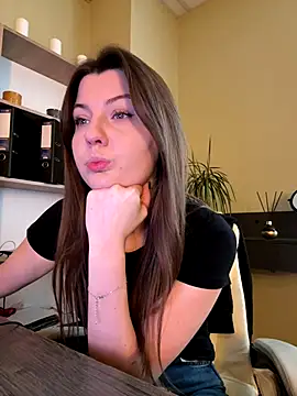 DollyRoma online show from November 2025 08:48:02 AM