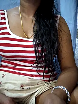 Ezabelljohn online show from April 2026 10:54:01 AM