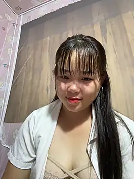Snapshot of love_pusy09 chatting on May 2026 02:17:01 AM love pusy09 online show from May 2026 02:17:01 AM