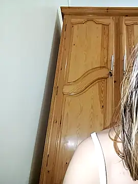 indilasixeey online show from November 2025 09:03:02 PM