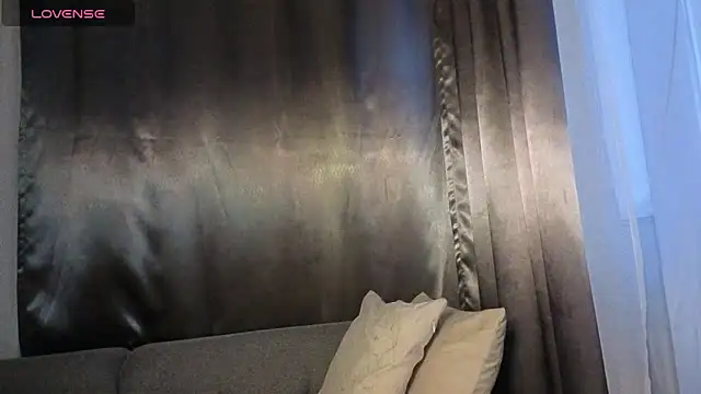 Biancka  online show from March 2026 04:40:02 AM