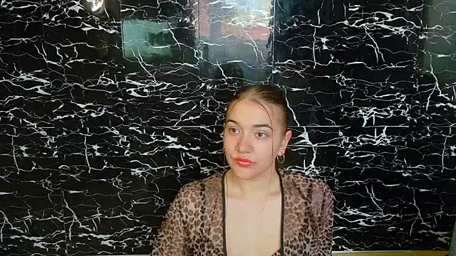 Snapshot of Biancka_ chatting on May 2026 05:35:01 AM Biancka online show from May 2026 05:35:01 AM