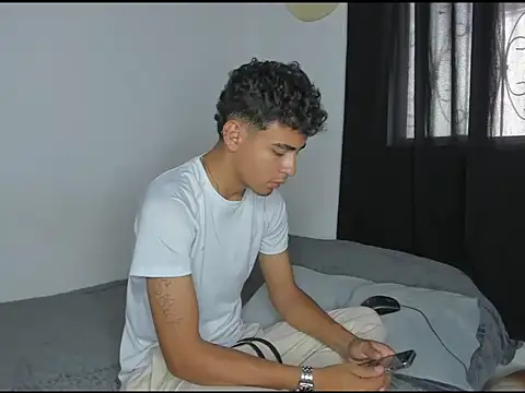 Daniel Hot276 online show from January 2026 07:19:01 PM