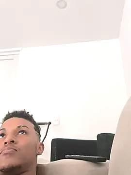 Snapshot of NeyDavid142 chatting on November 2025 01:32:01 PM NeyDavid142 online show from November 2025 01:32:01 PM