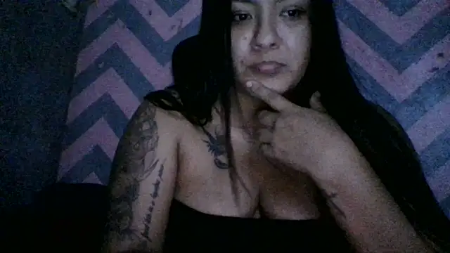 Jennifersbodyy online show from November 2025 04:22:01 AM